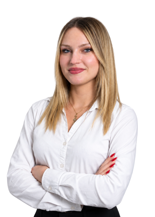 Cansu Elvant, Medical Secretary